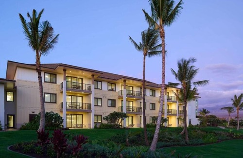 Kihei Villa | Two-Bedroom Suite with Resort View, Full Kitchen, Sofabed & Balcony