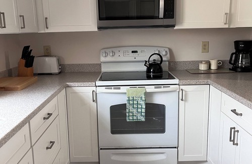Englewood South Condo | Two Bedroom Two Bath Condo 5 minutes to Manasota Key