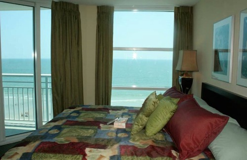 Crescent Beach Resort | Two Bedroom, Ocean View, Luxury Condo, North, Myrtle Beach, SC 2049389
