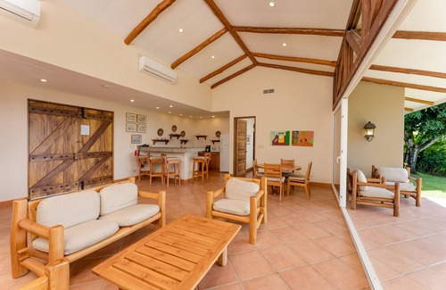 Islita Villa | Two Bedroom Villa - Flor Blanca