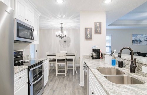 Florida Panhandle House | Two charming 3-bed, 2-bath houses side by side