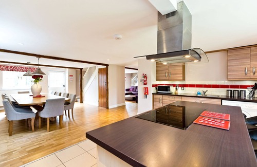 Knockerdown Apartment | Two Dales Cottage at Knockerdown Holiday Village