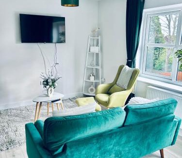 Dover Apartment | Two Dover Ferry Apartments - sleep 8 with private terrace and castle views