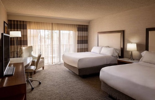 Downtown Resort | Two Elegant Units! Outdoor Pool, Free Parking and Gym Access!
