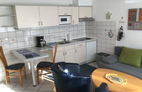 Norddeich Condo | TWO EQUAL FeWo's location Deichstr. 13, oceanfront /beach