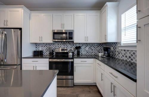 Charlotte Park House | Two Gorgeous Homes Twenty Guests Amazing Location