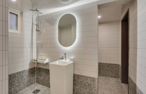 Beomil-dong Hotel | Two H Hotel