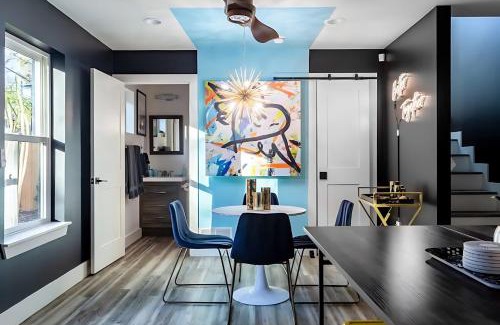 East Cesar Chavez House | Two-Home 3rd St - Estate 6th Street - 4 min walk