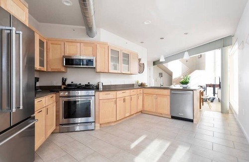 Downtown Indianapolis Condo | TWO Modern Penthouses on Mass by CozySuites