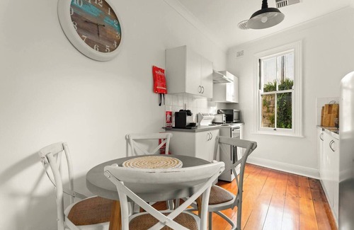 Millers Point House | Two of a Kind Heritage Stay with Harbour Views