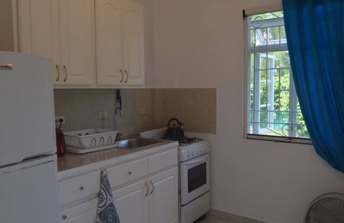 Silver Sands Apartment | Two Palms Apartment - Only 80 meters from the ocean!
