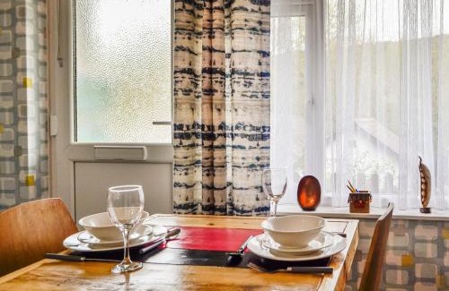 Aberaeron House | Two Peas In A Pod