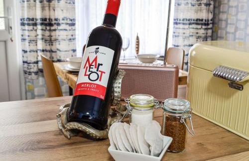 Aberaeron House | Two Peas In A Pod
