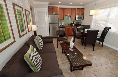 Bradenton Beach Hotel | Two Private Units, One Beach Escape Beach Club Anna Maria Island # 8/9 by RVA