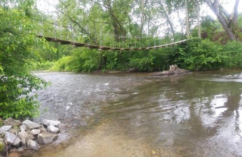 Brevard House | Two Rivers Cabins - The Dell