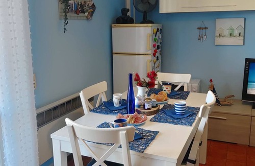 San Lorenzo al Mare Apartment | Two-room apartment in village centre