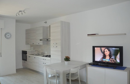 Silvi Marina House | Two-room apartment in a residence by the sea, 30 meters from the beach