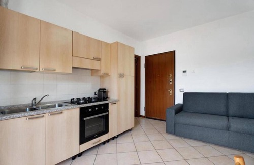 Gallarate Condo | Two - room cloverleaf condominium