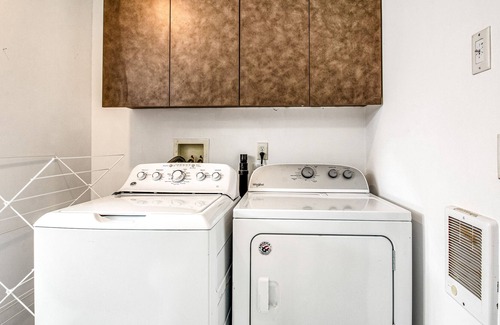 Oak Harbor House | Two-story, bayfront home with WiFi, washer/dryer, & views - walk to the beach