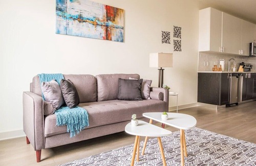 Downtown Louisville Apartment | TWO Stunning Nulu CozySuites