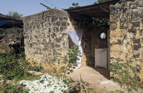 Rosh Pinna Apartment | Two unique rooms in a courtyard garden, Rosh Pinna