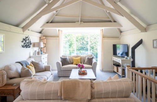Kingsbridge House | Twysden Cottage