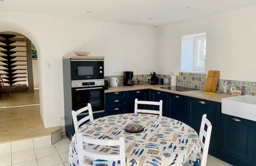 Plouguerneau Ski Chalet | TY BAOL - Pretty typical Breton house