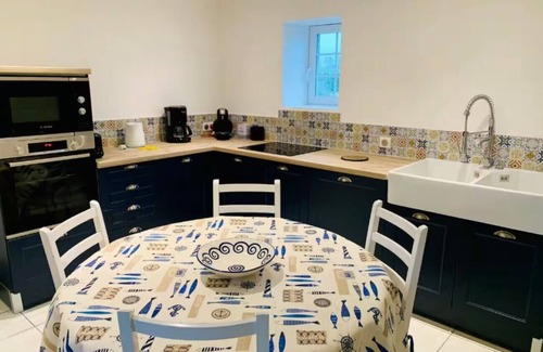 Plouguerneau Ski Chalet | TY BAOL - Pretty typical Breton house