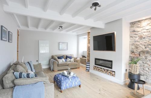 Cemaes Bay House | Ty Bara