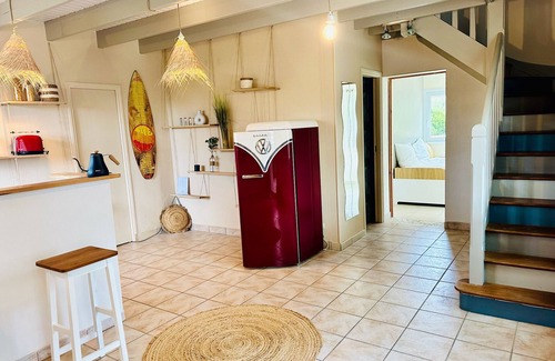 Ploudalmezeau Ski Chalet | TY BULLE - Unusual waterfront accommodation
