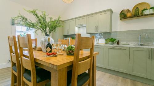 Bodorgan House | Ty Cadwgan