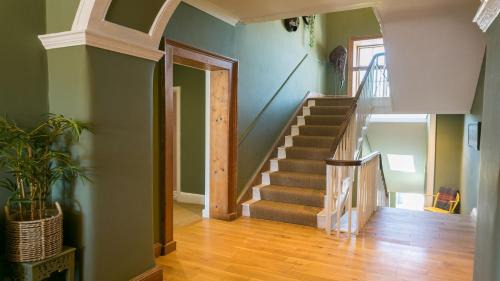 Beaumaris House | Ty Castell