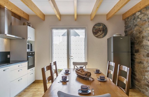 Ploudalmezeau House | Ty Coz ar Mor by Interhome