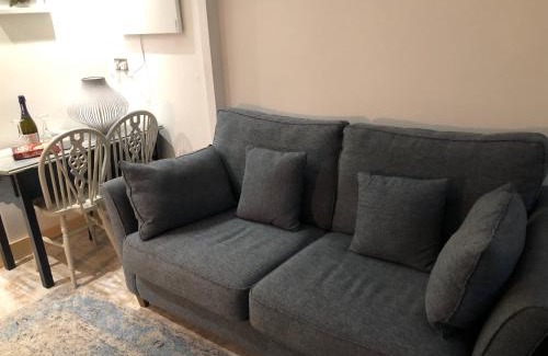 Dolgellau House | Ty Cwtch