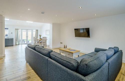 Trevor House | Ty Felin - Uk12744
