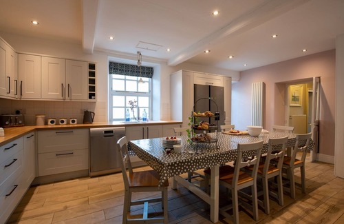 Bodorgan Other | Ty Fferam Bailey - A beautiful 7 bed holiday home in Anglesey