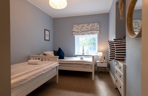 Bodorgan Other | Ty Fferam Bailey - A beautiful 7 bed holiday home in Anglesey