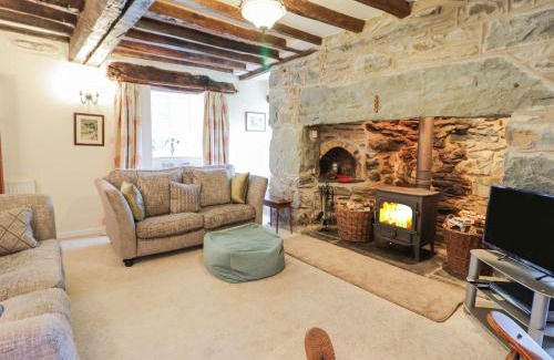 Dolgellau House | Ty Glan Yr Afon