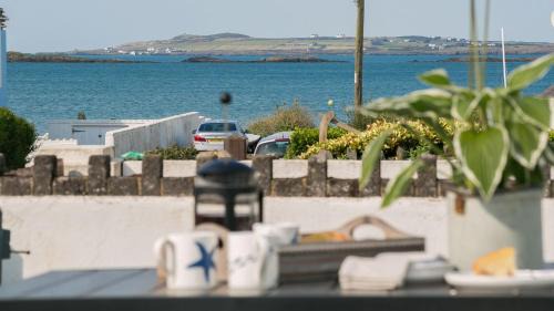 Rhosneigr House | Ty Haf