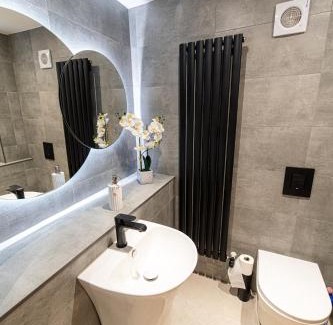 Cefn-mawr House | Ty Haul, meaning Sun House, open plan luxury, for work or play