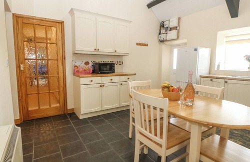Garn Fadryn Cottage | Ty Hen