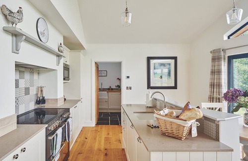 Montgomery Cottage | Ty Hiraeth - Luxury Cottages