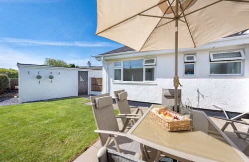 Llanbedrog Cottage | Ty Hwyliog