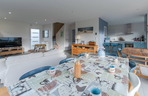 Saint-Pabu House | TY KREIZH - New house with swimming pool near the sea