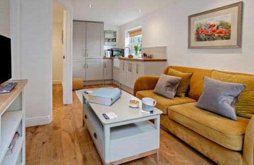 Abergavenny House | Ty-Llew Hideaway