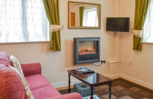 Nantlle House | Ty Mawr 2 - Uk36549