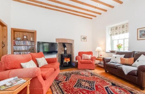 Haverfordwest House | Ty Menyn