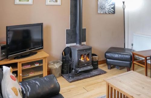 Llangefni House | Ty'n Cae Cottage