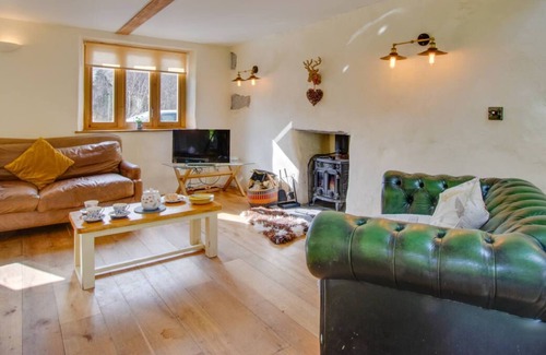 Bethesda House | Ty'n y Maes in the beautiful Bangor