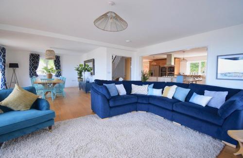 New Quay House | Ty Ni